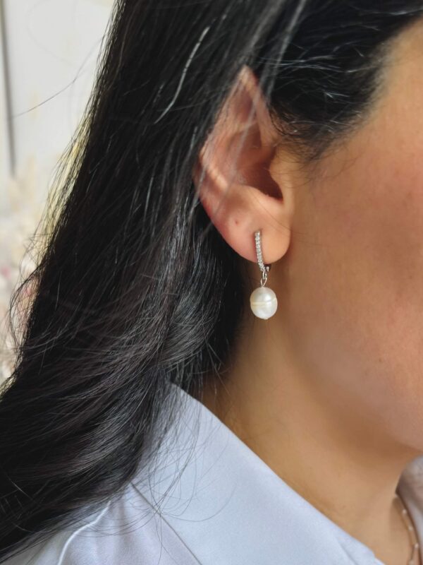 Boucles d'oreilles perle pendante